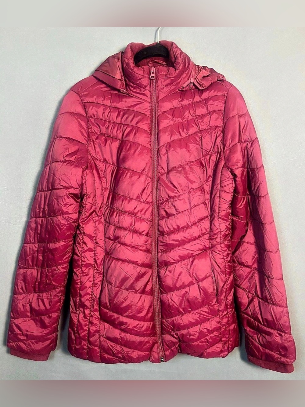 Xersion | Women’s Quilted Puffer Jacket | Removable Hood | Deep Burgundy | Small